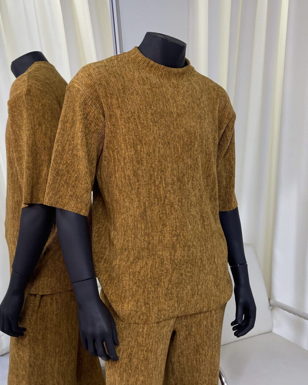Gold Mustard Finesse Fit