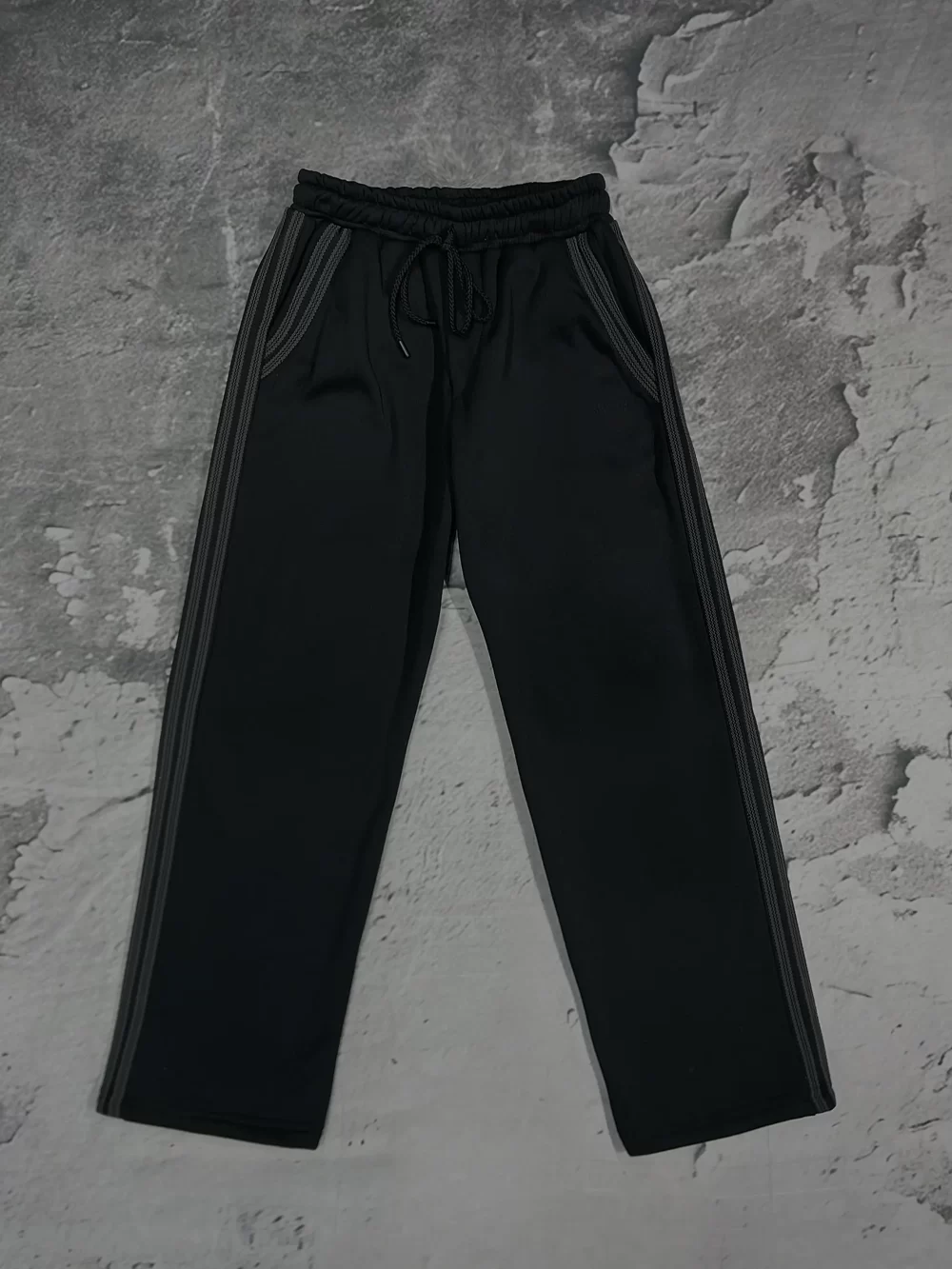 Formlines Pants