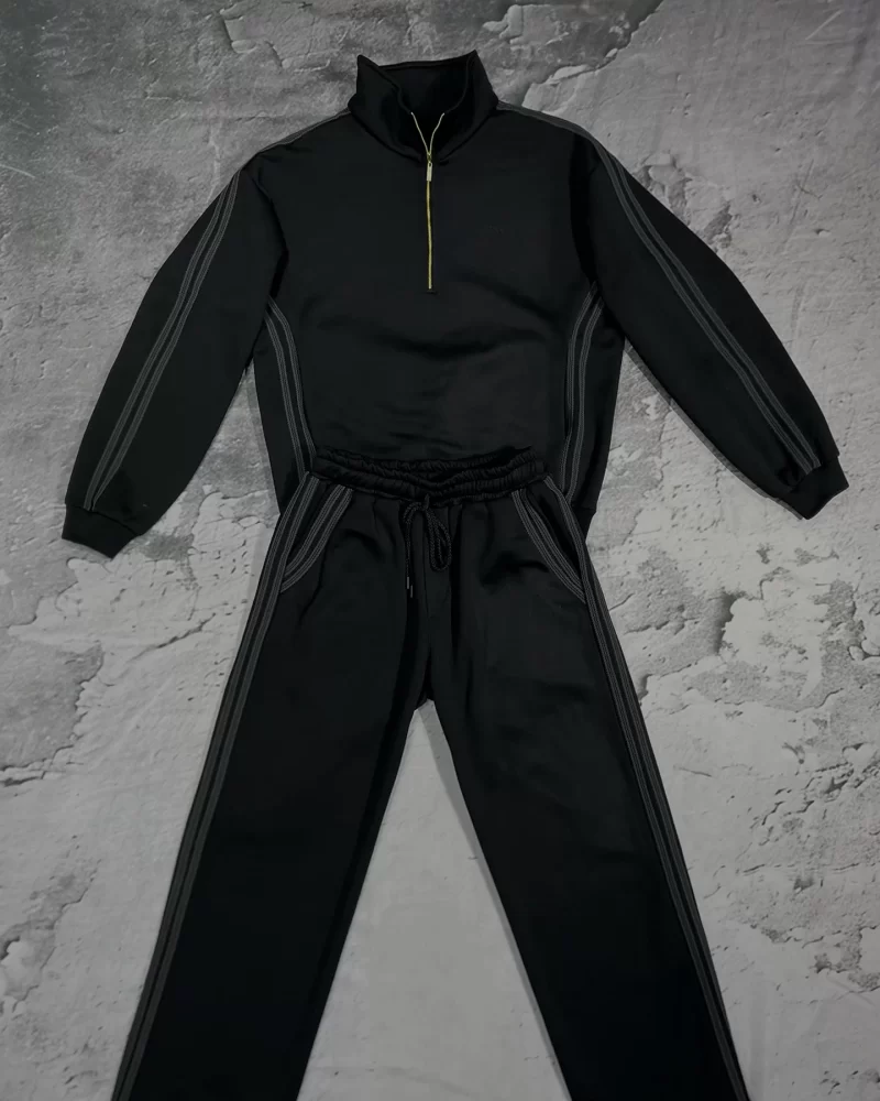 The Formlines Qtr Zip Jacket